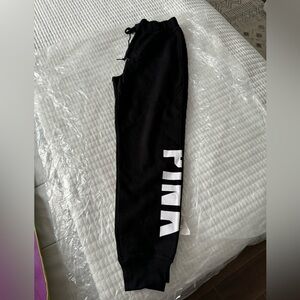 Victoria Secret pink sweat pants size S NWT